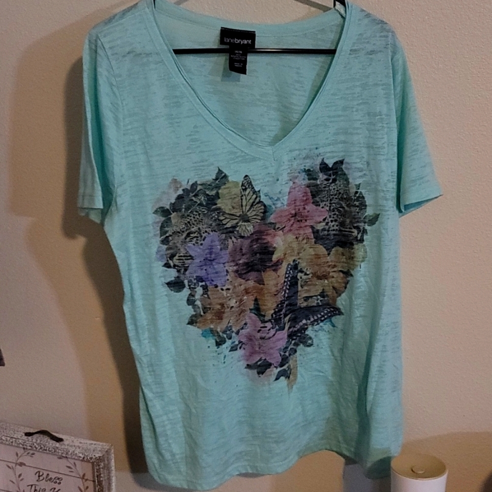 Tee